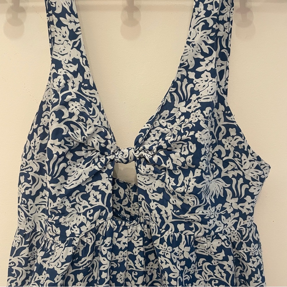 Acacia keyhole blue + white batik maxi dress in silk/cotton blend